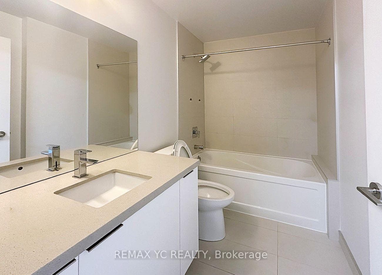 8 Eglinton Avenue Unit 5309 photo 9