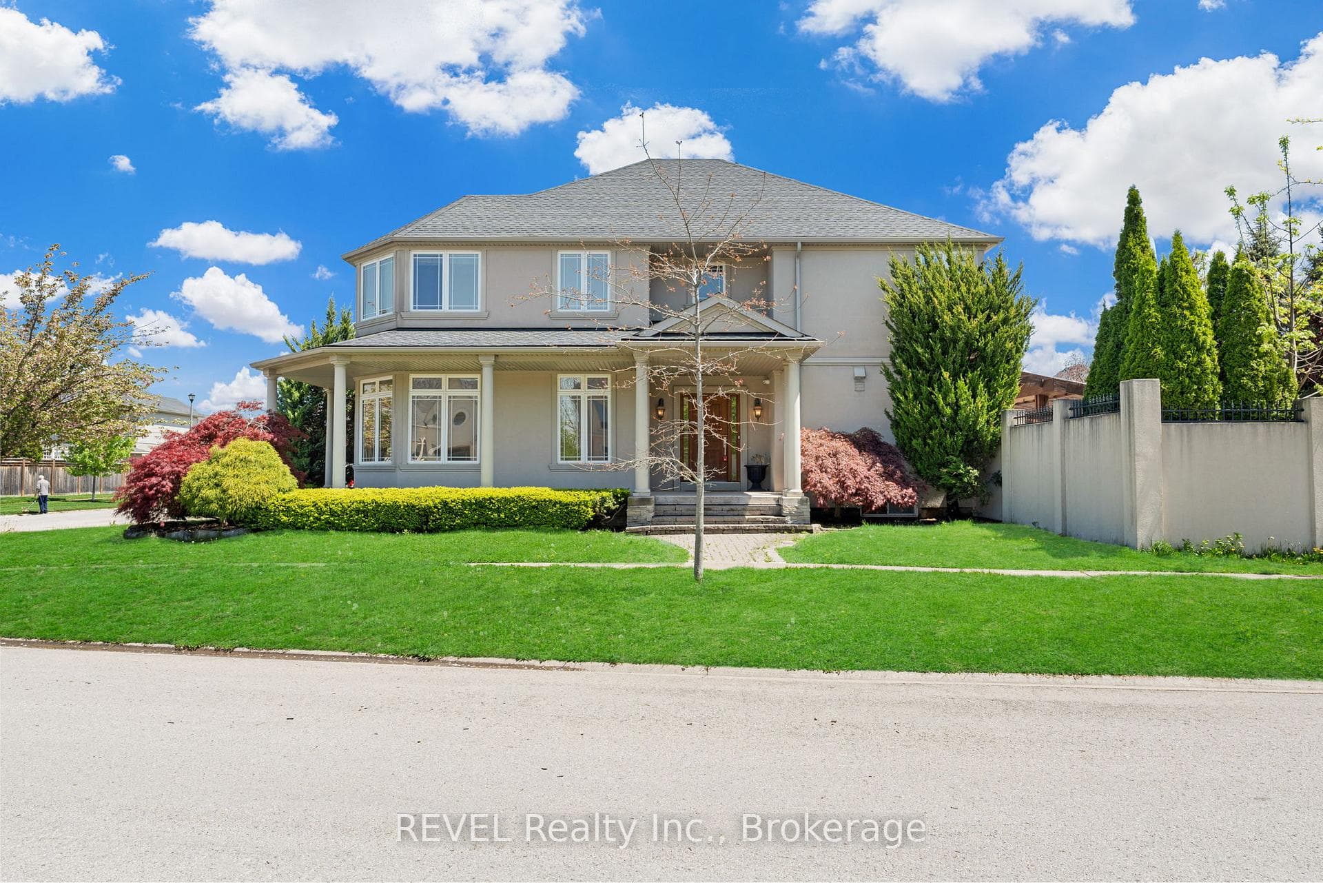 30 MARACAY Way photo 3