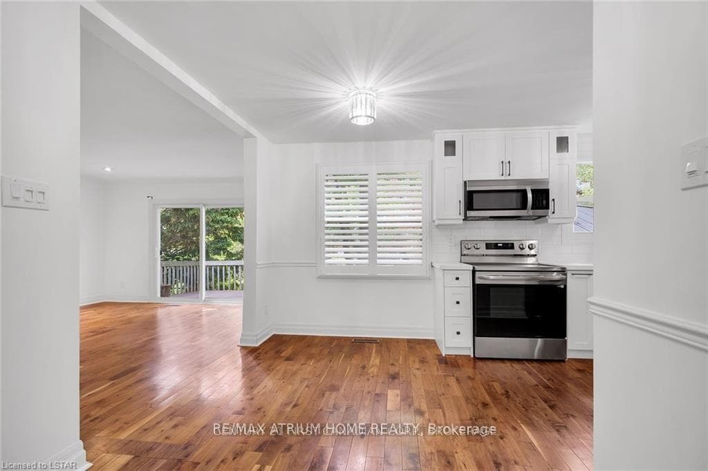 40 Stuyvesant Place photo 3