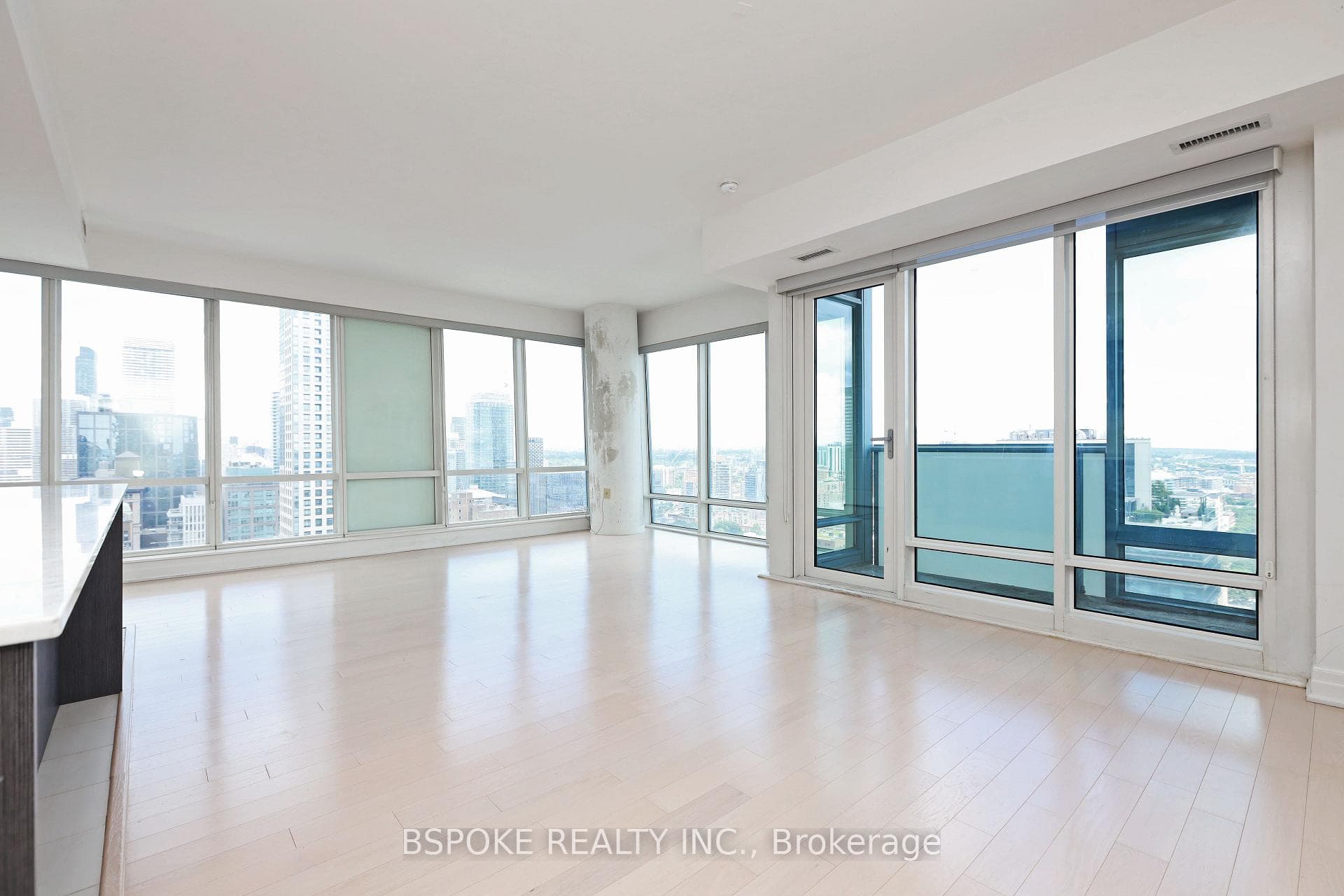 8 The Esplanade N/A Unit 3308 photo 4
