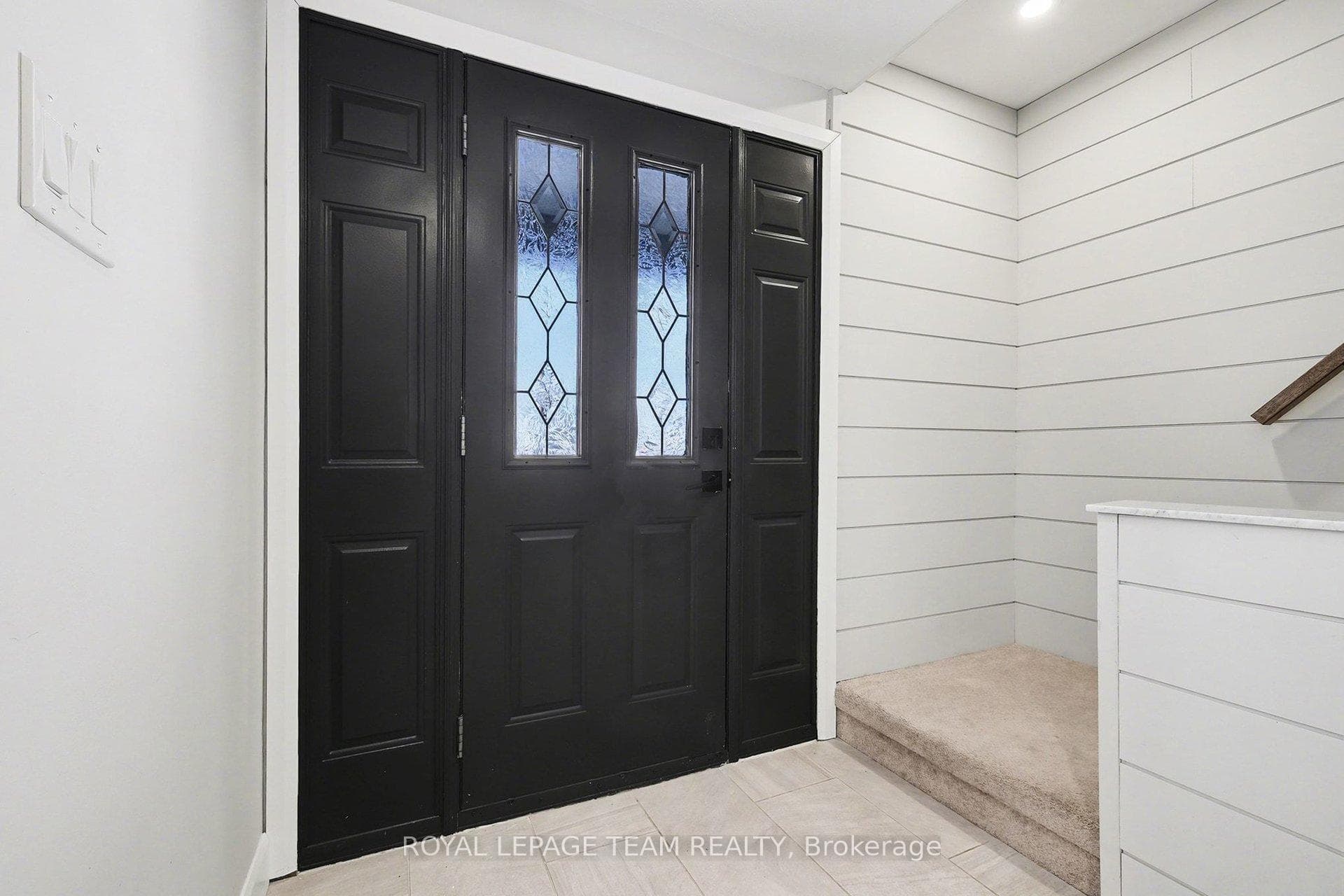 19 Chanonhouse Drive photo 4