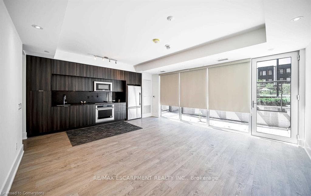 80 Vanauley Street Unit 120 photo 3