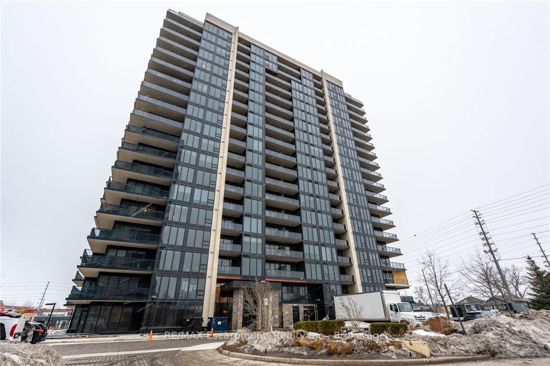 1035 SOUTHDOWN Road Unit 1501 photo 1