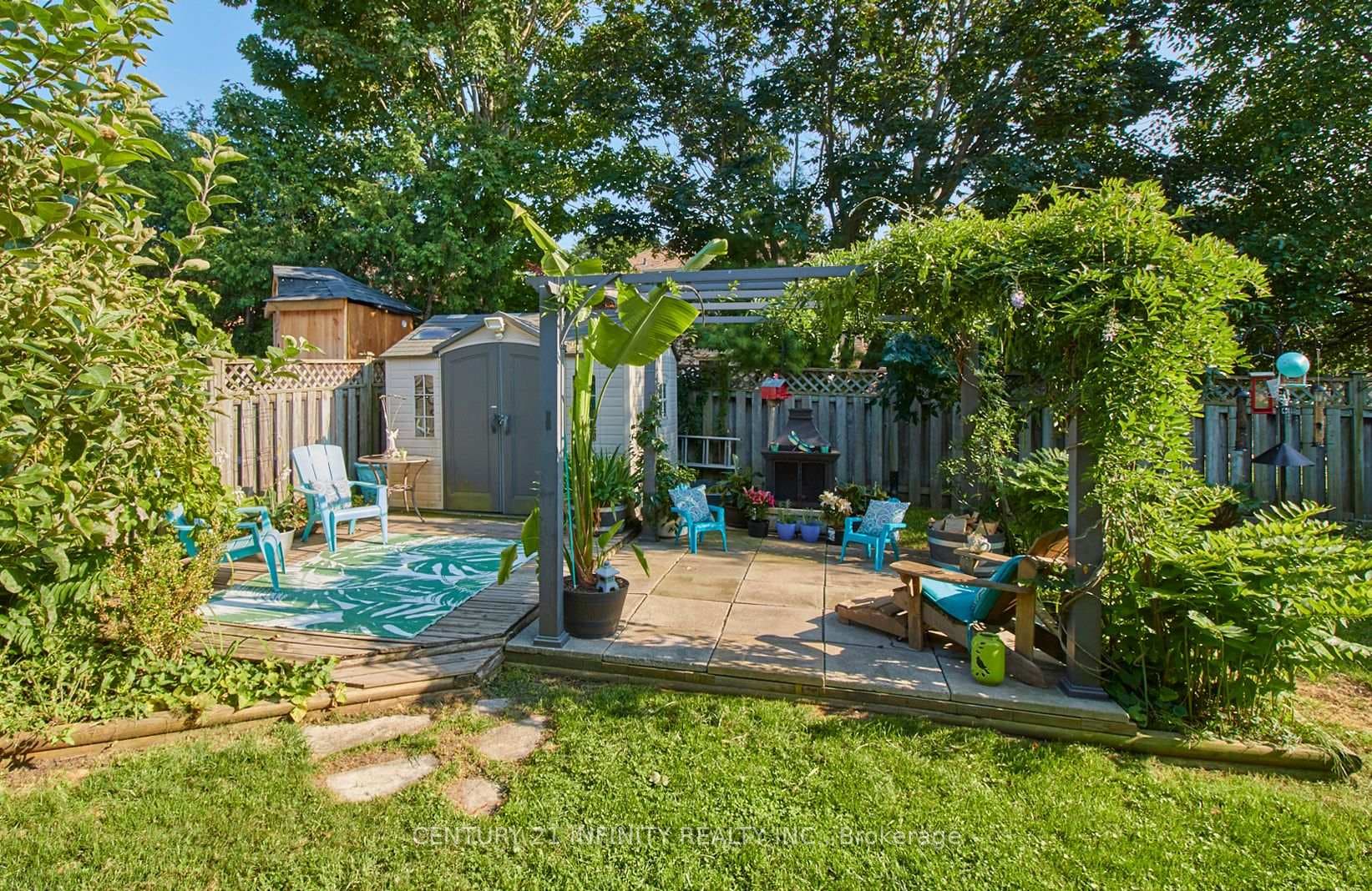 15 Lofthouse Drive photo 38
