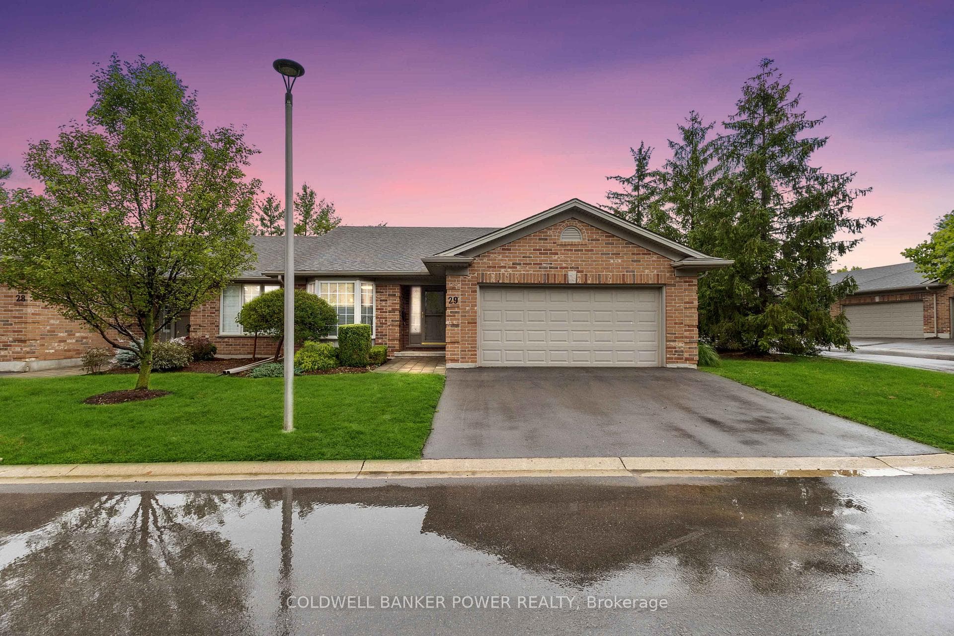 1755 Louise Boulevard Unit 29 photo 2