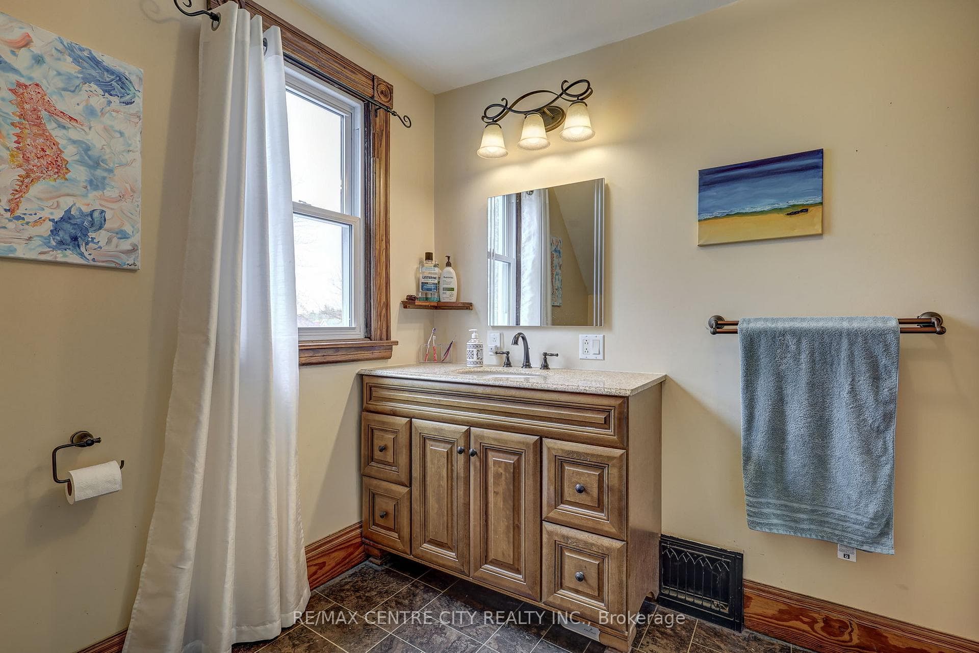 49 West Avenue photo 23