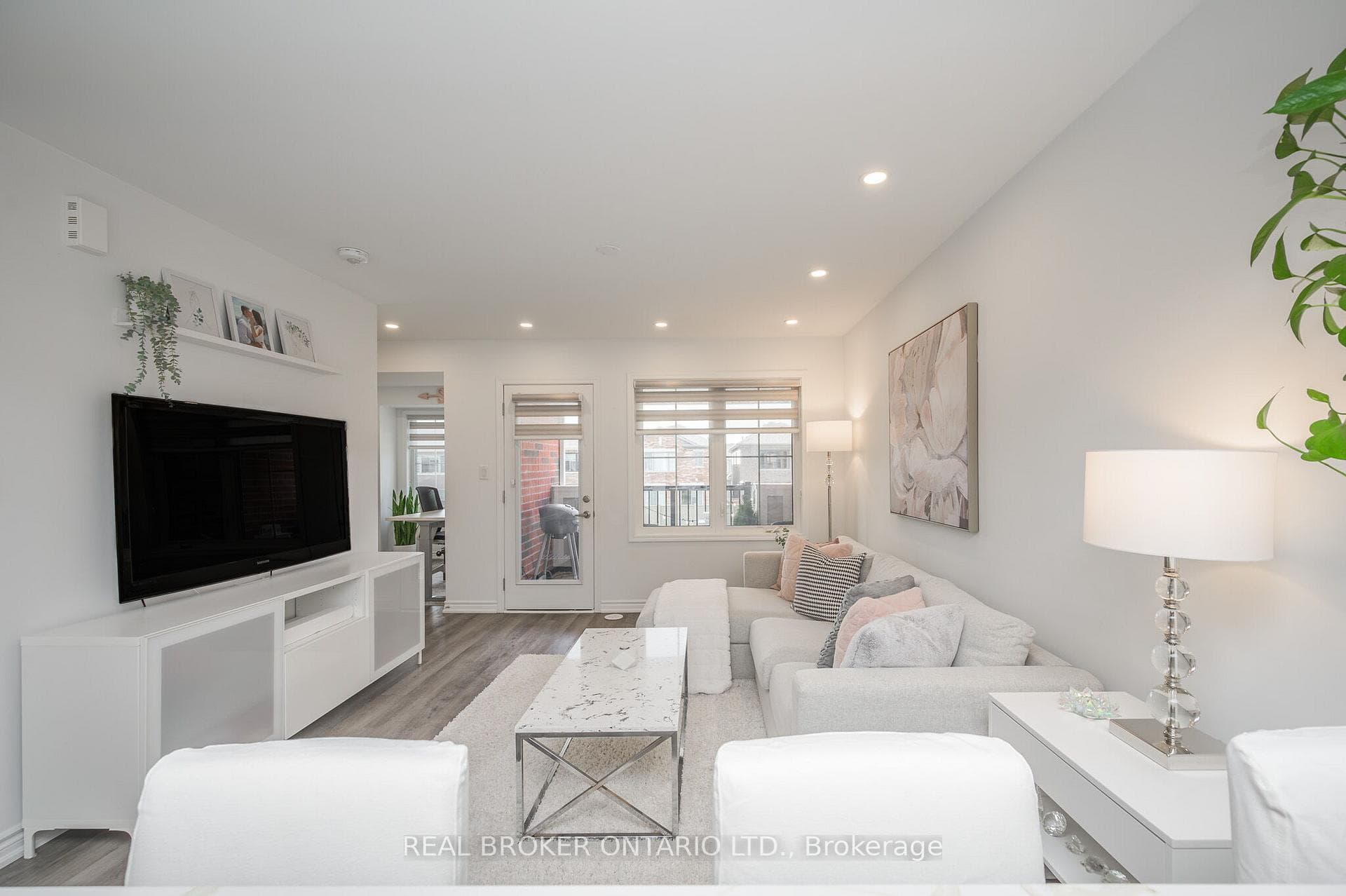 1257 Walnut Landing N/A photo 15
