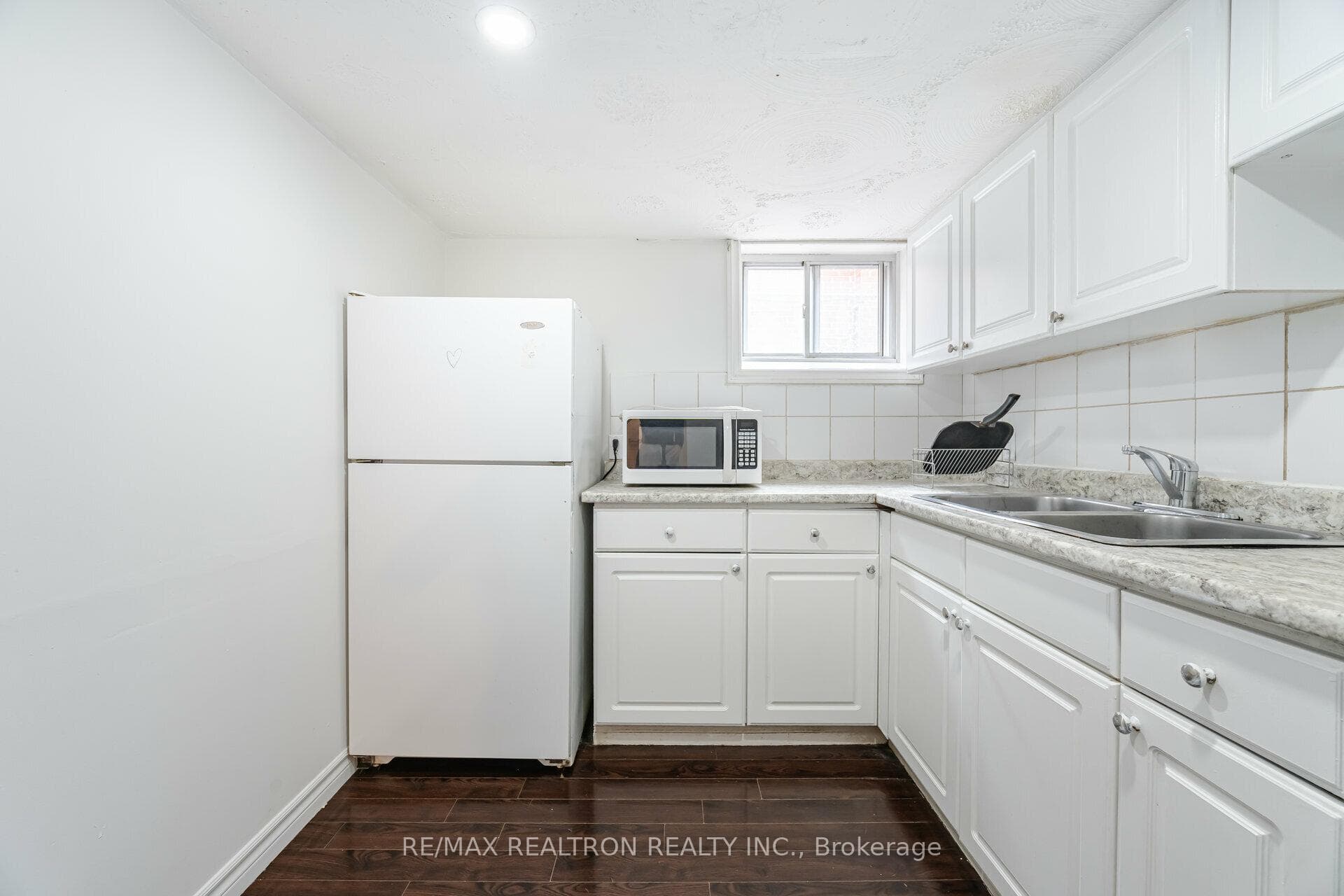 726 Brimorton Drive photo 30