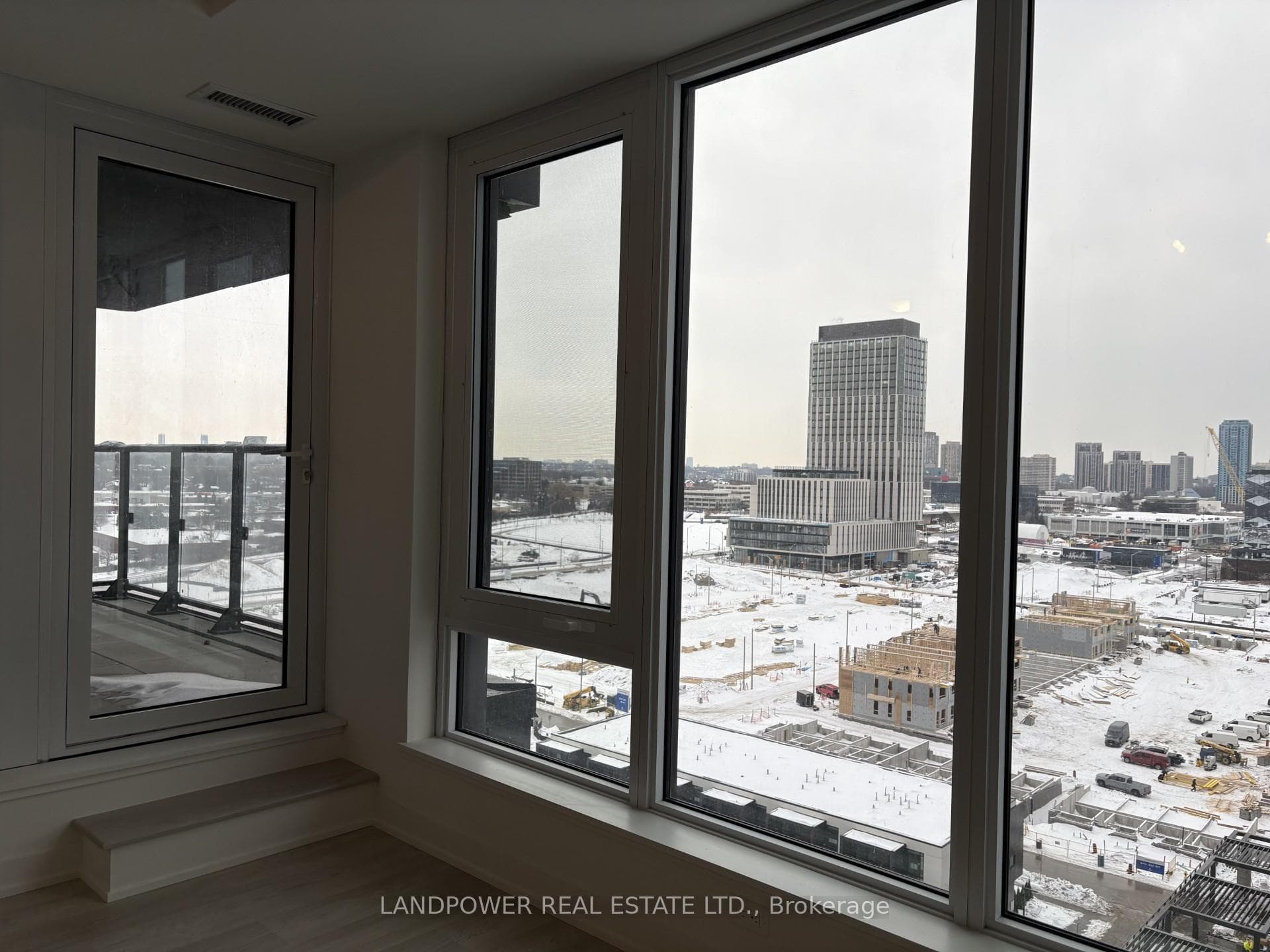 1 Quarrington Lane Unit 1210 photo 12