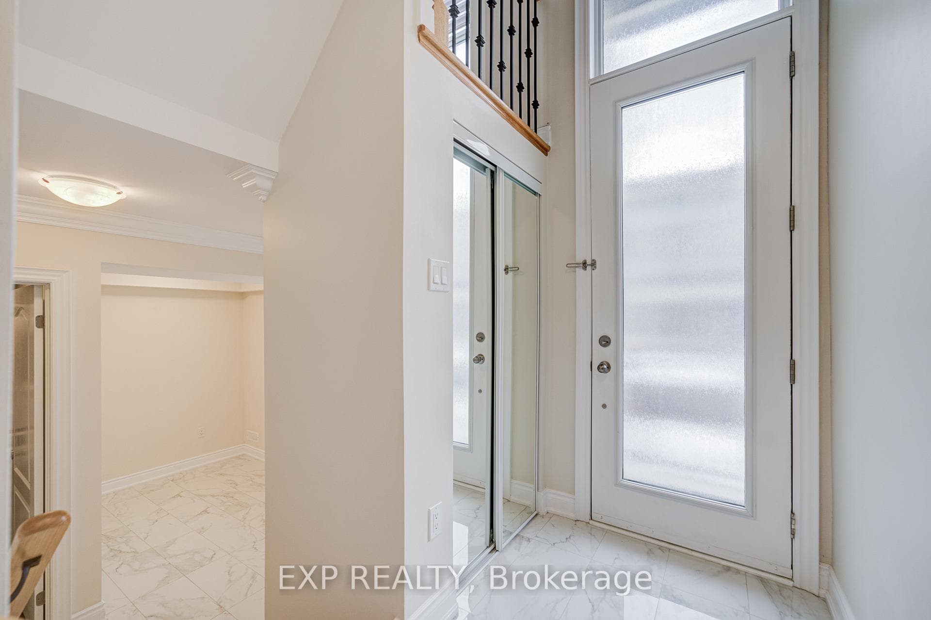 92 William Saville Street photo 3