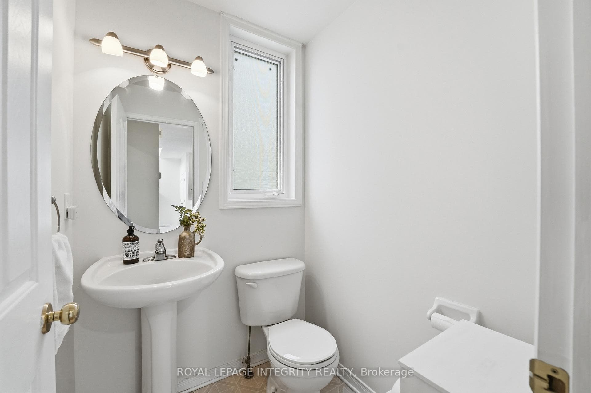46 Catterick Crescent photo 26