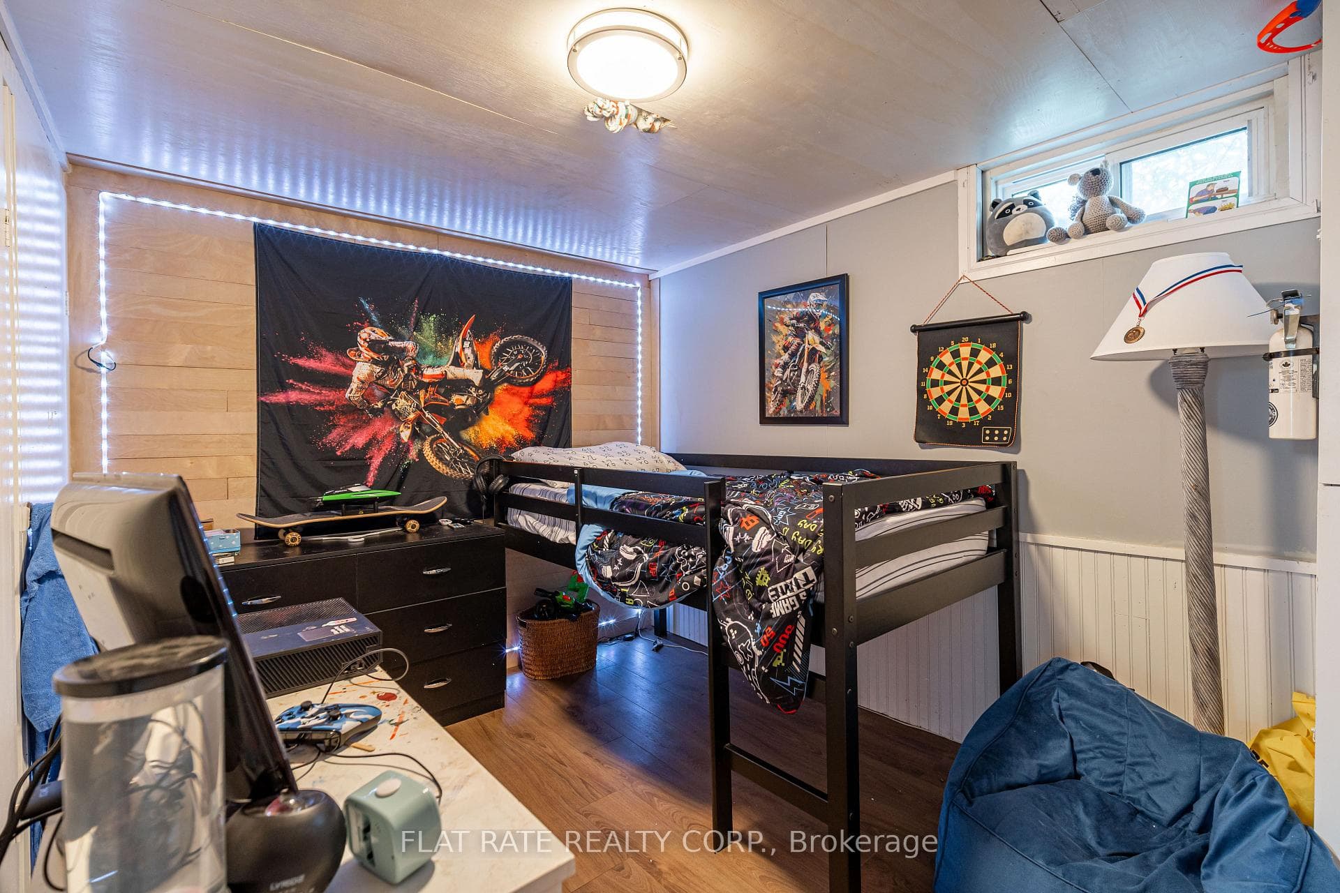 511 O'Connell Road photo 16