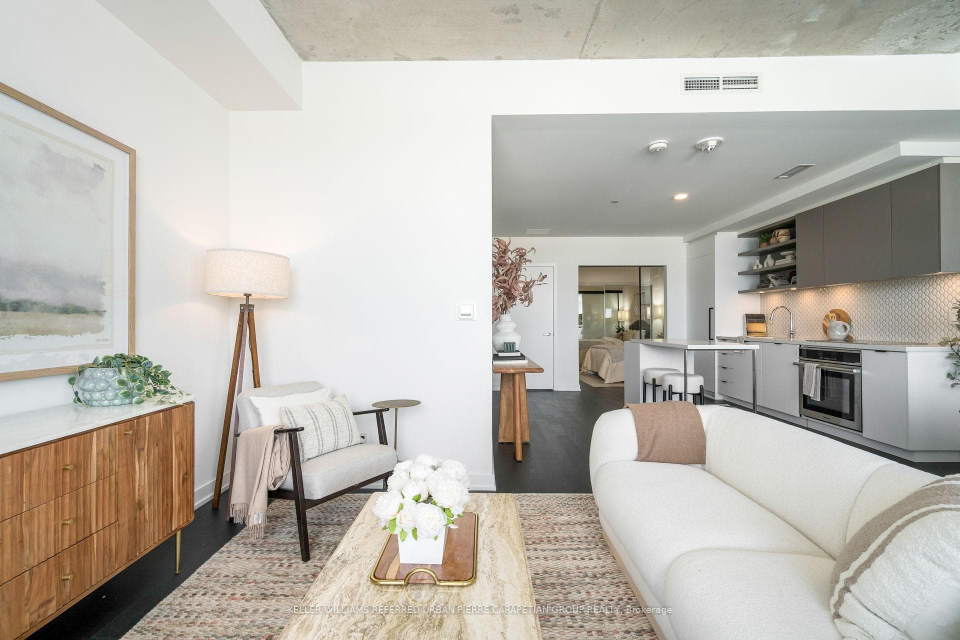 57 Brock Avenue Unit 609 photo 14