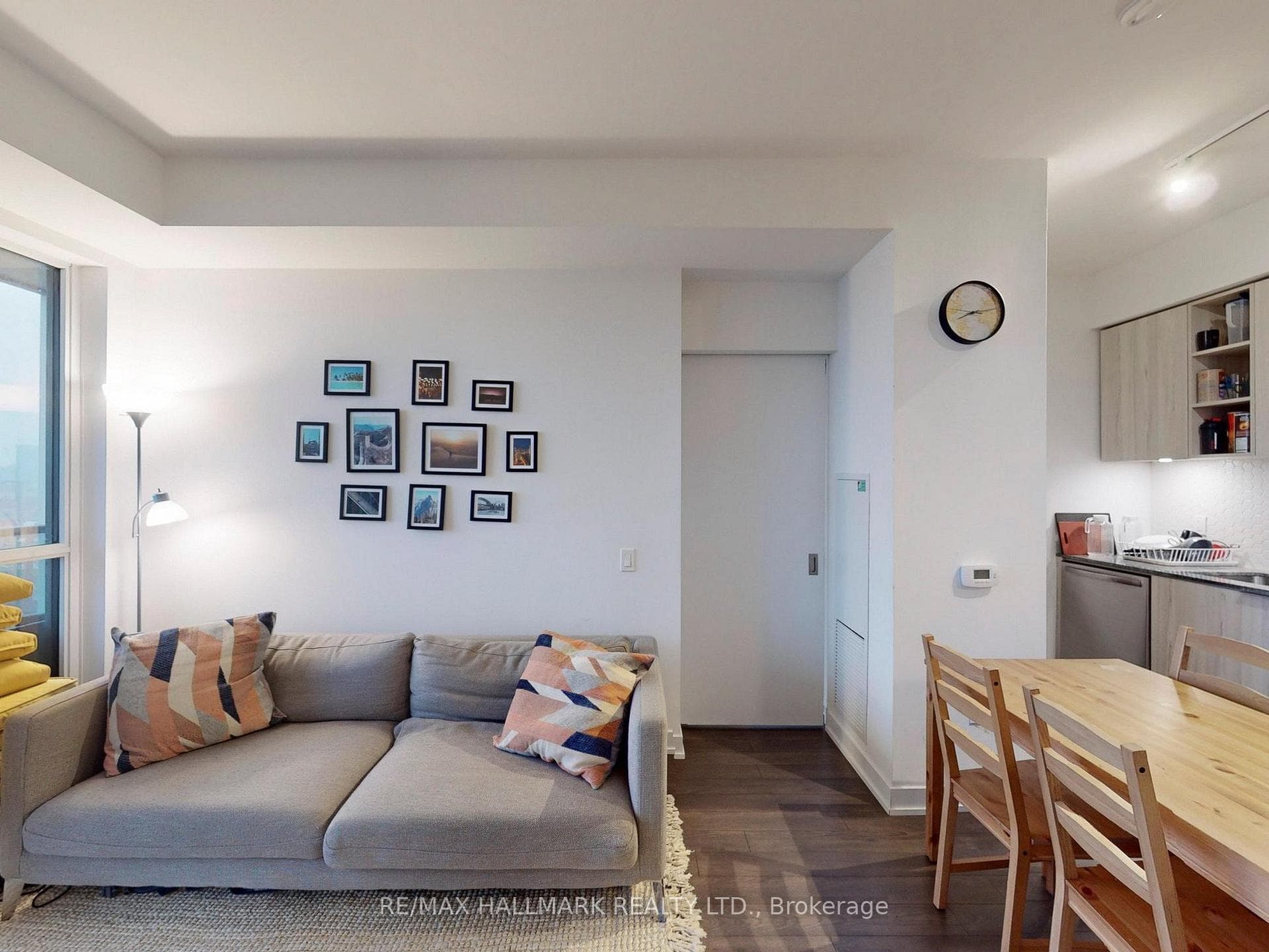 30 Ordnance Street Unit 2106 photo 8