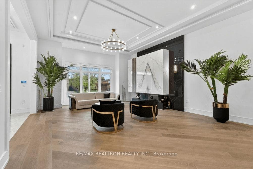 116 OAK Avenue photo 15