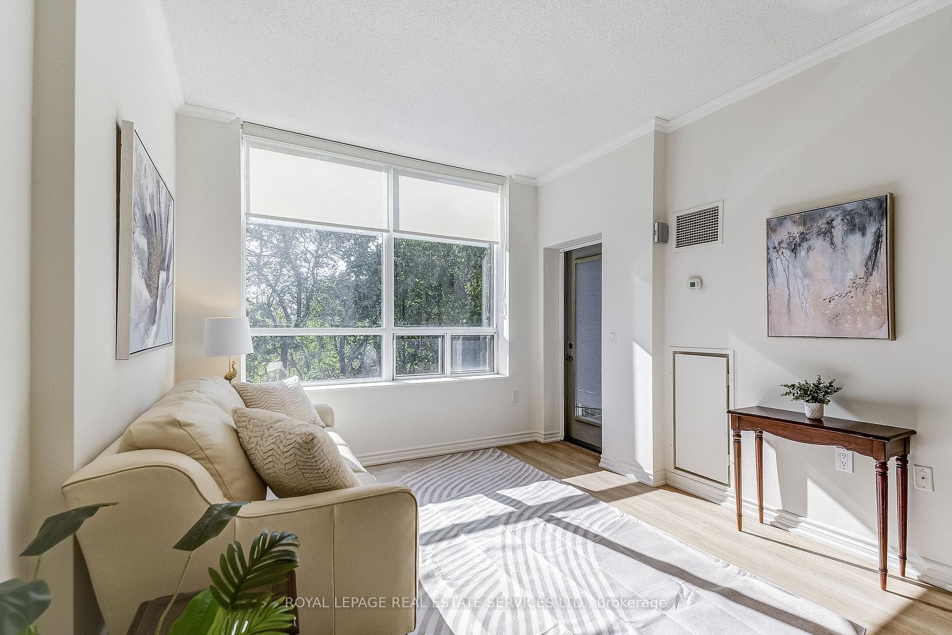100 Burloak Drive Unit 1509 photo 12