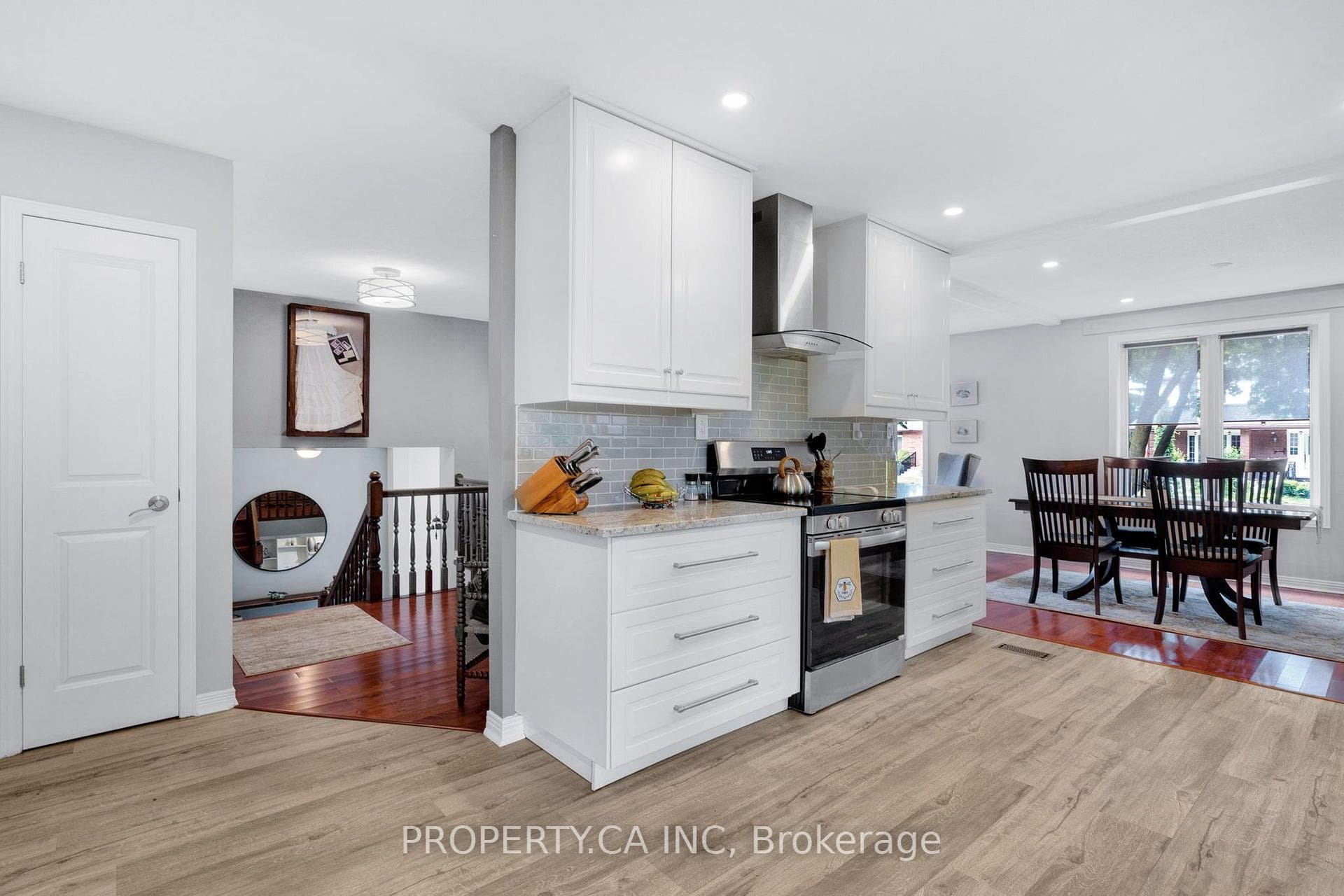 1620 Farmbrook Road photo 19