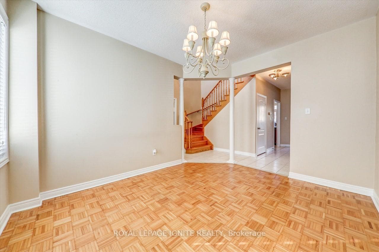 46 Skylark Drive photo 5