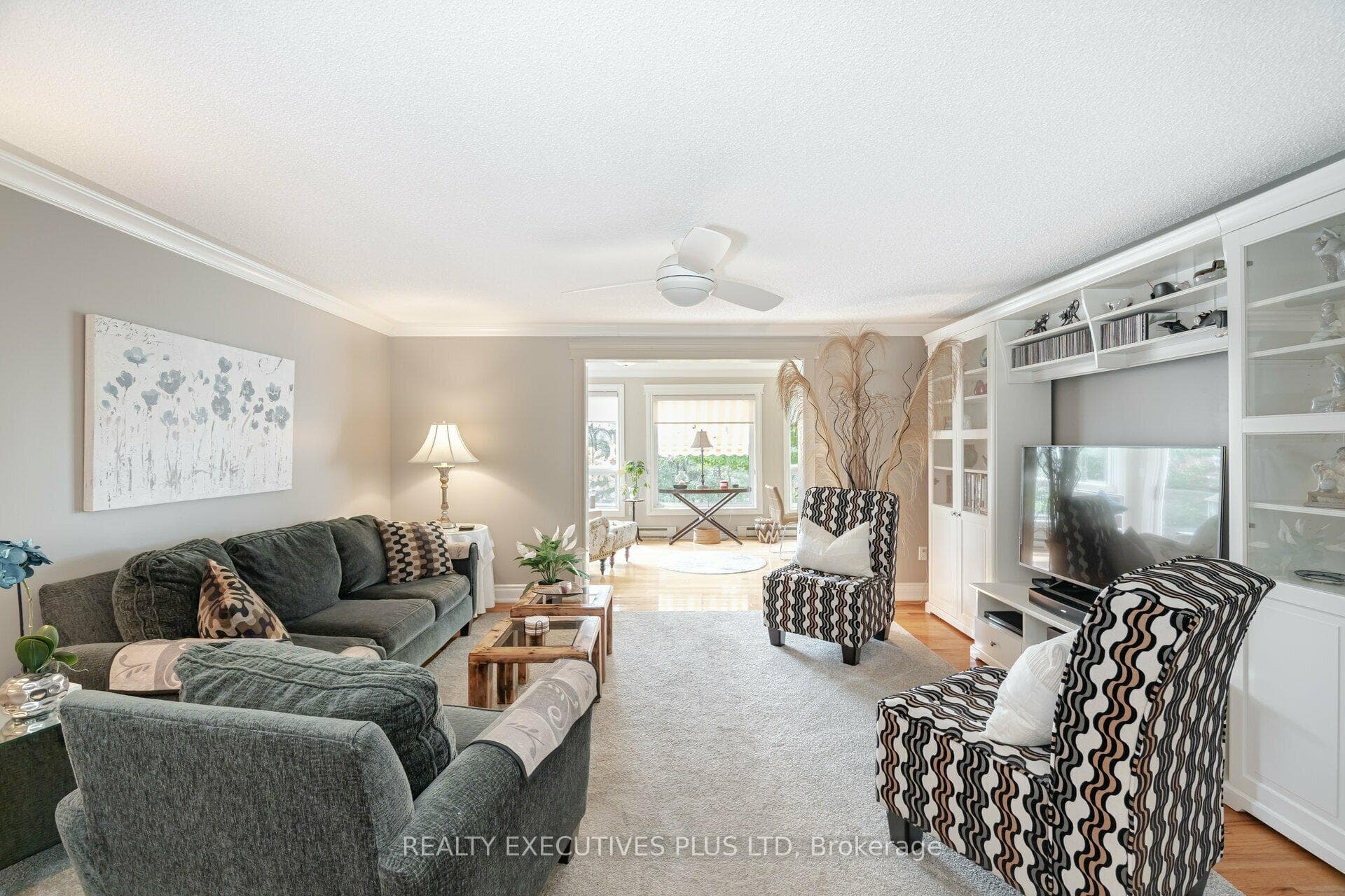 109 Tecumseth Pine Drive photo 13