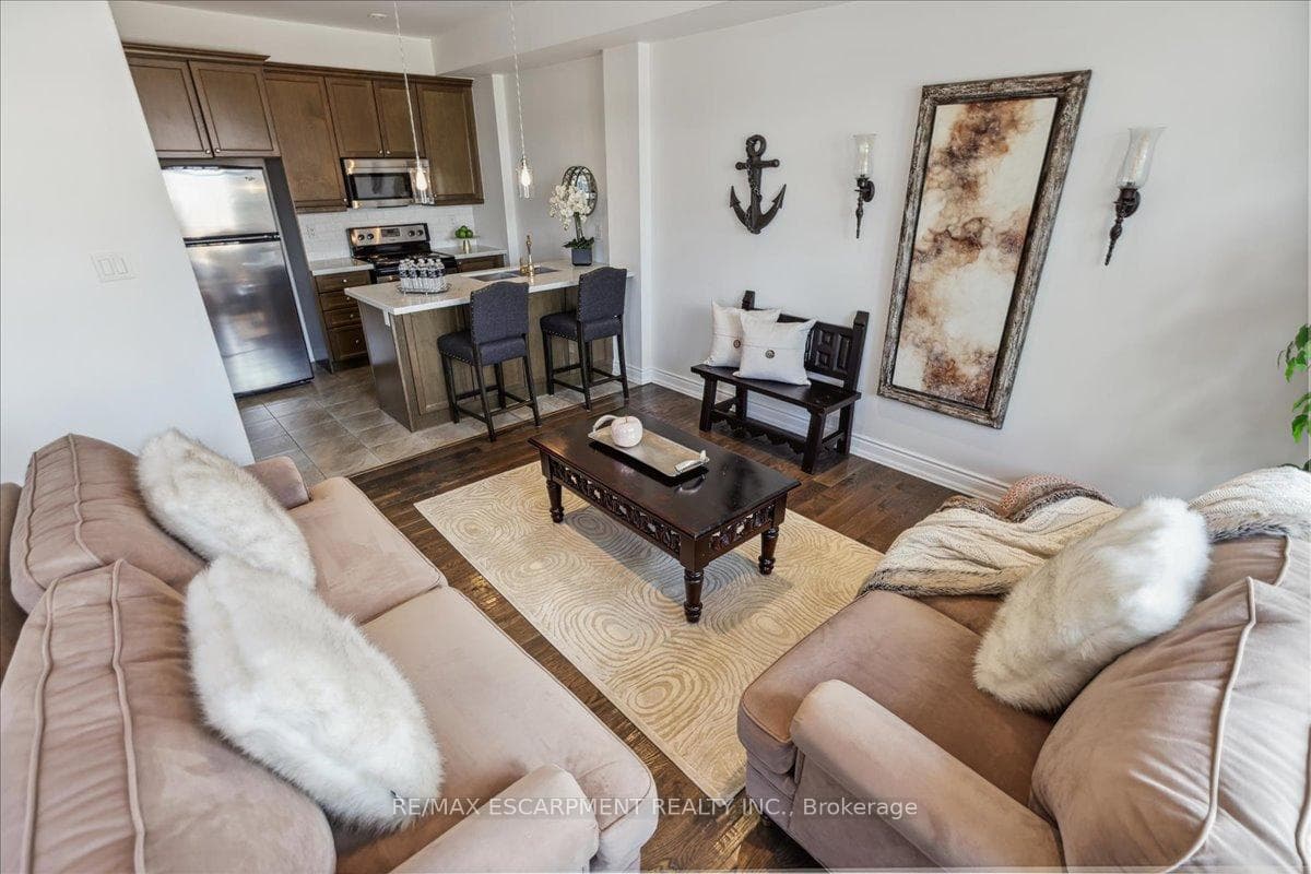 2572 Grand Oak Trail photo 9