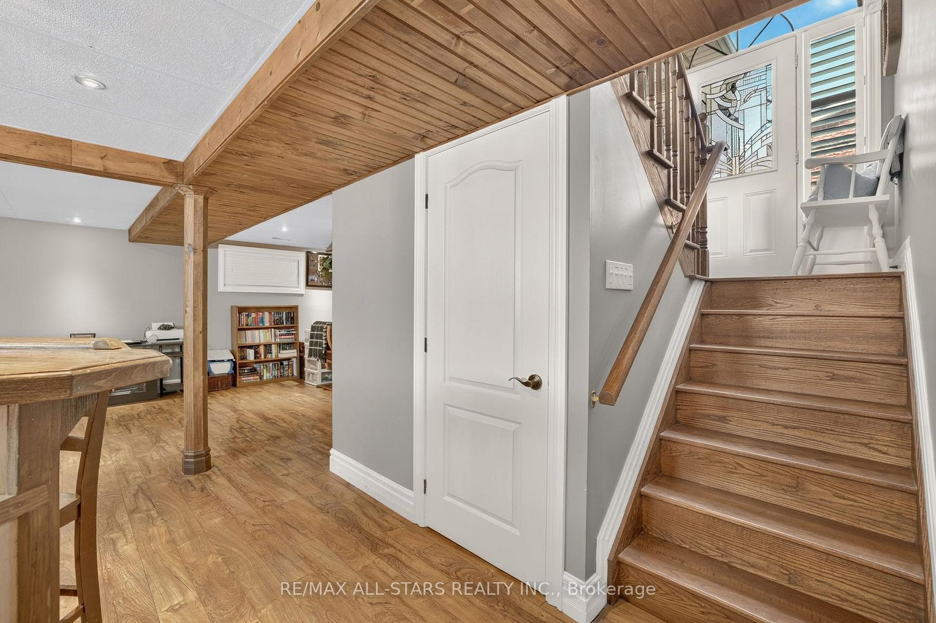 38 Evelyn Avenue photo 15