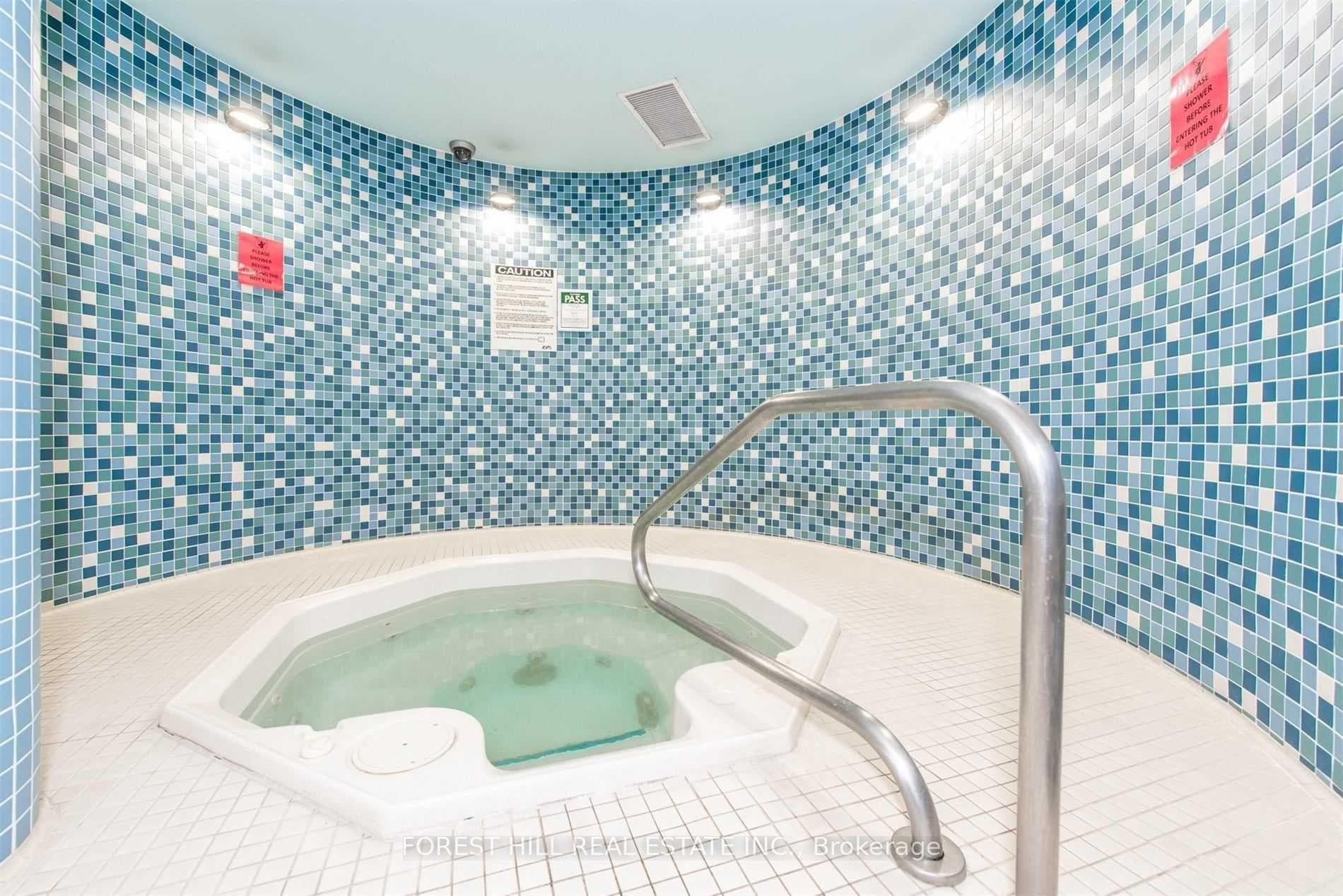 80 Western Battery Road Unit 1509 photo 15