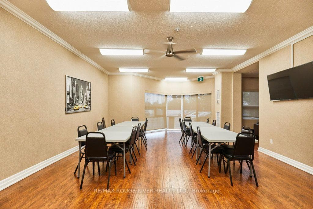 20 Dean Park Road Unit 716 photo 37