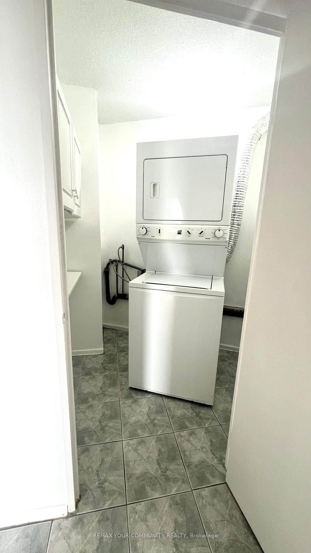 Laundry Rm2