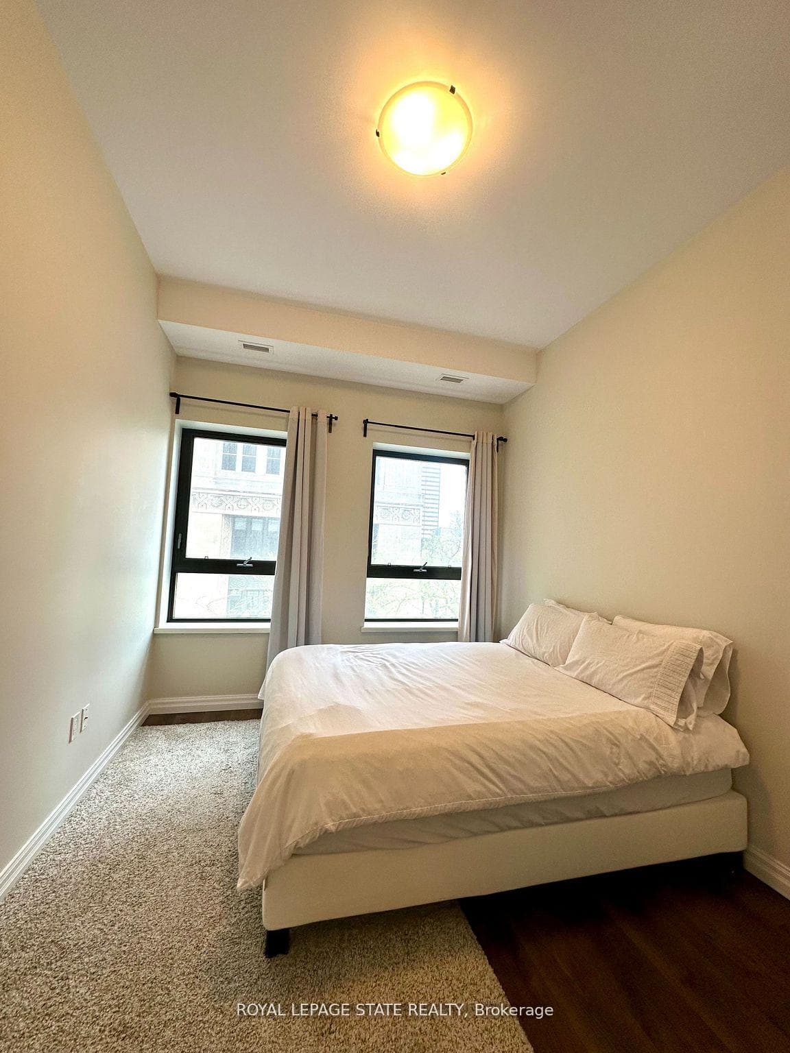 112 King Street Unit 306 photo 4