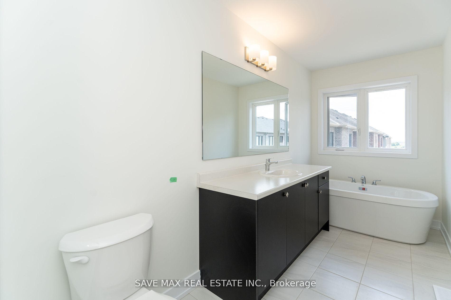 1082 Thompson Drive photo 22