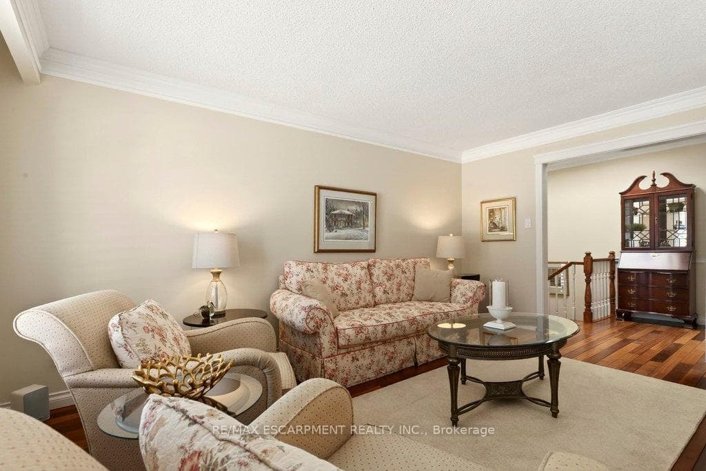 4017 Kingston Court photo 9