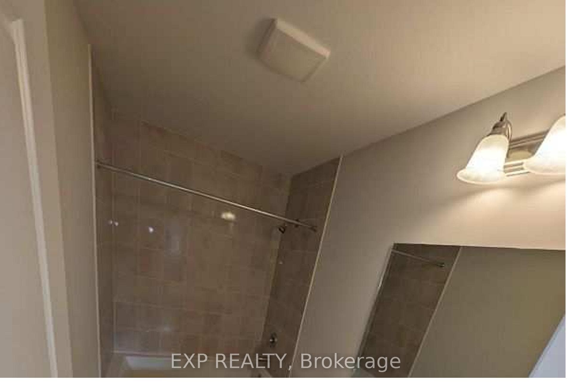 102 Waters Way photo 9
