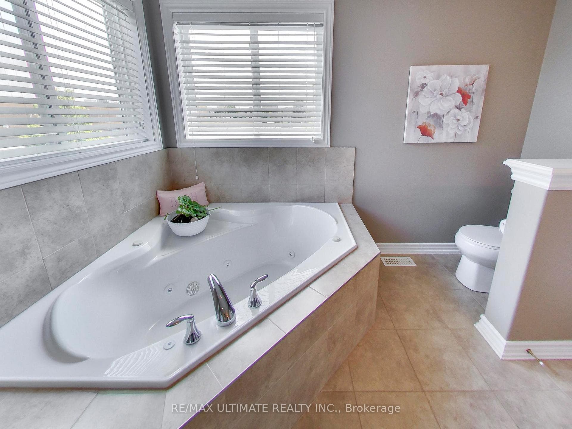 152 Gray Avenue photo 21