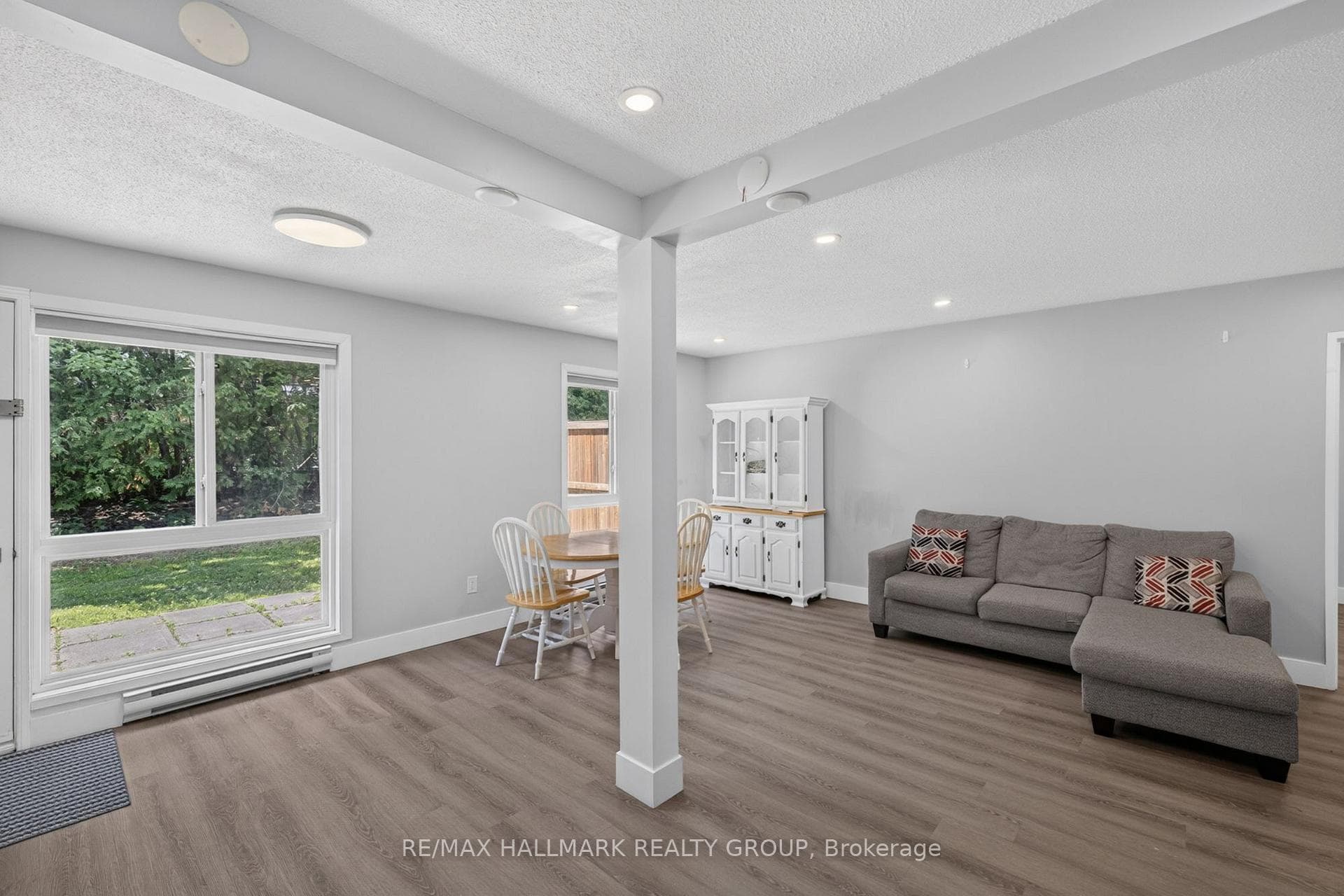 2080 Ogilvie Road Unit 9J photo 9