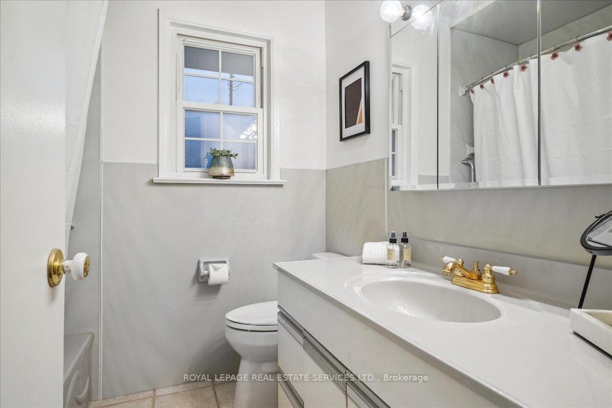 38 Elvaston Drive photo 17