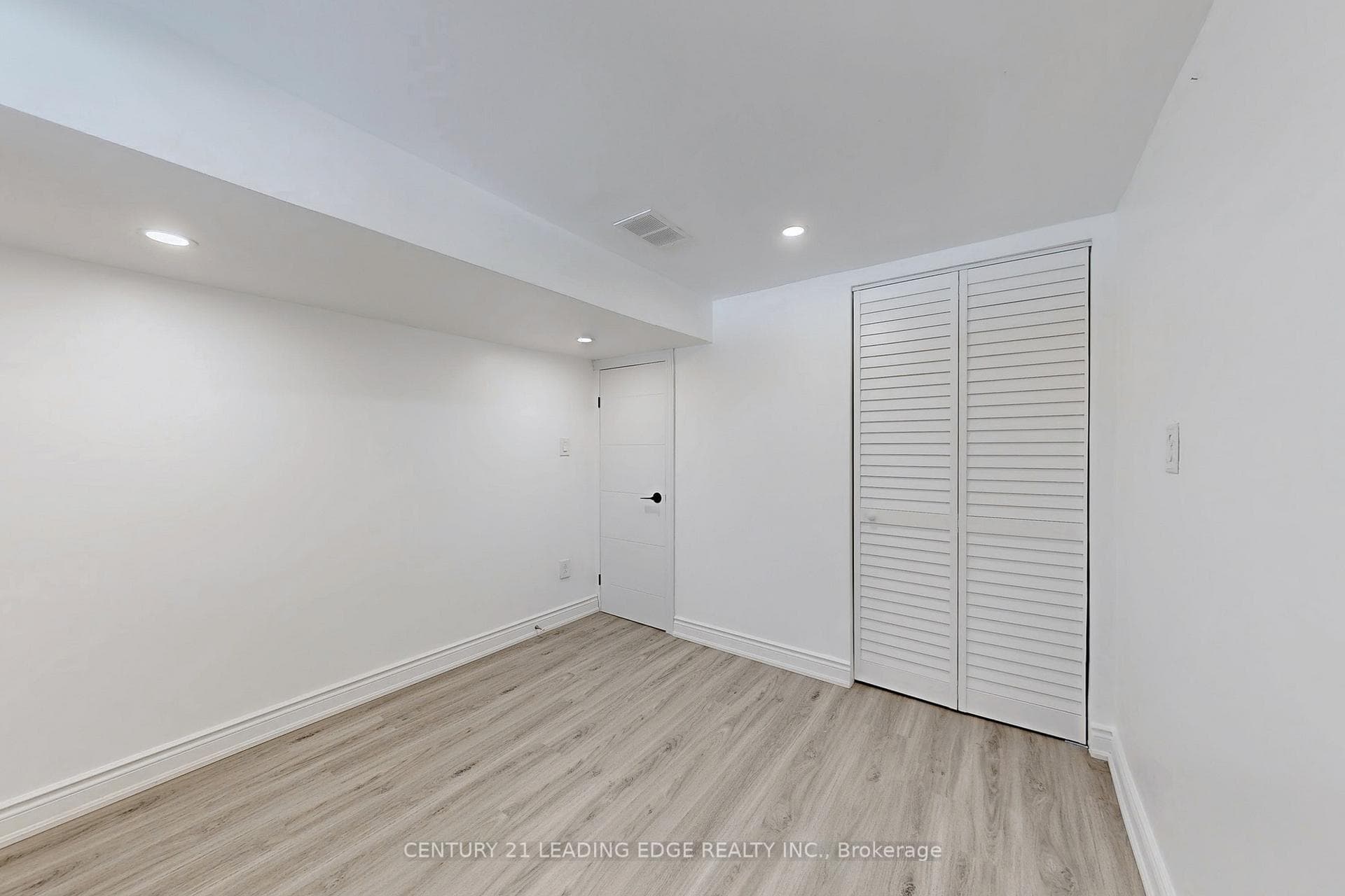 70 Atlee Avenue photo 39