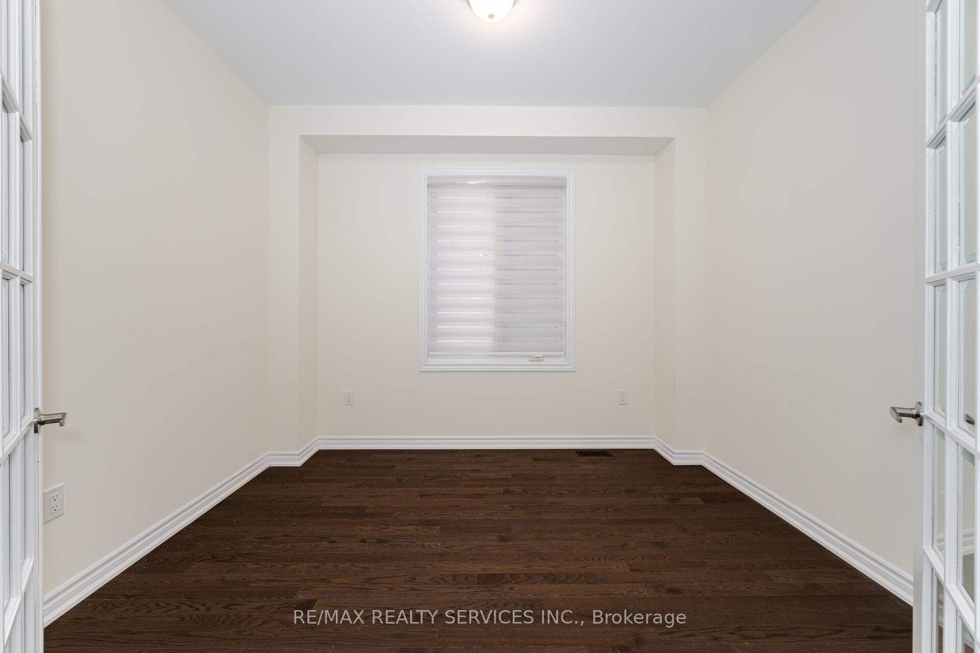 37 Royal Fern Crescent photo 13