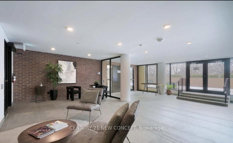 2799 Kingston Road Unit 301 photo 13