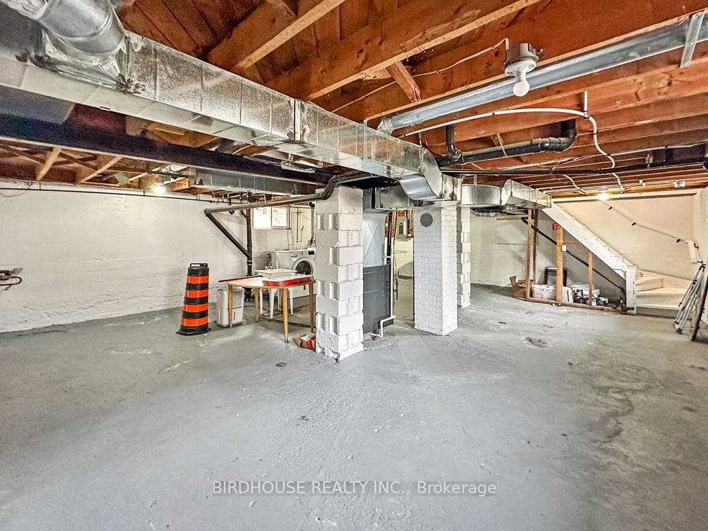 58 Helen Street photo 23