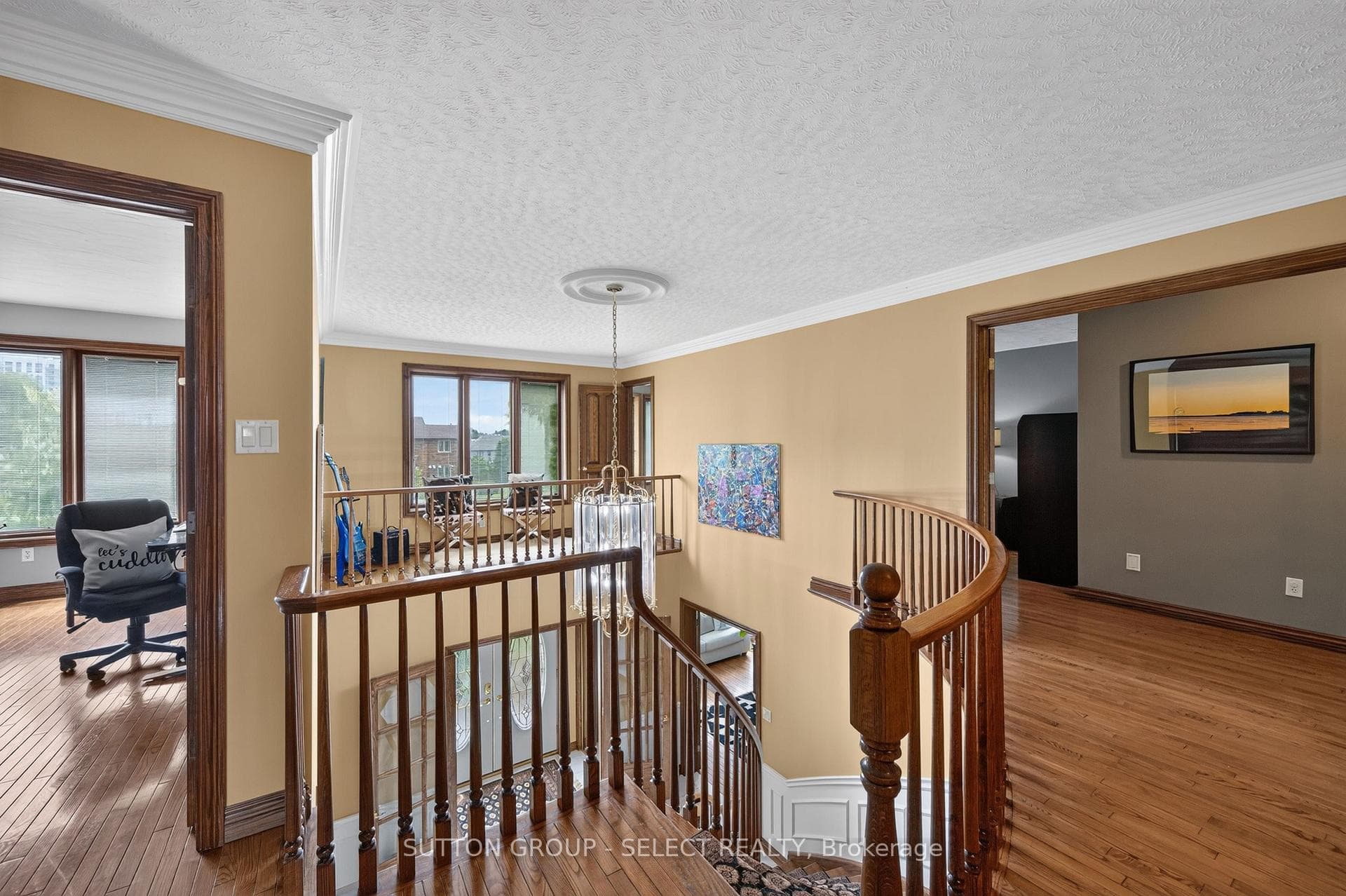 719 Franklinway Crescent photo 24