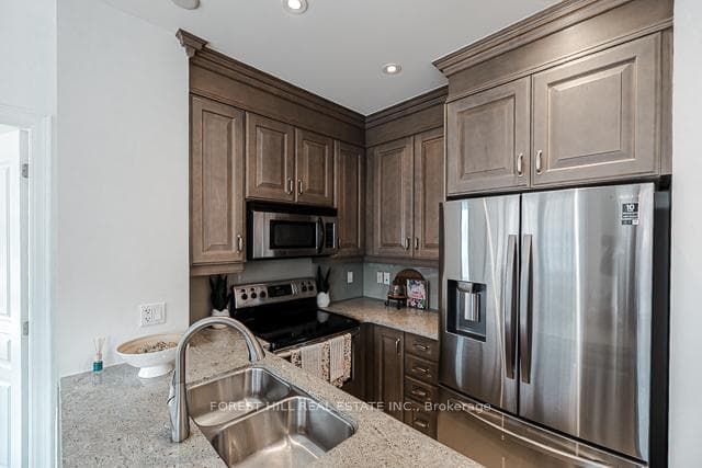 20 Burkebrook Place Unit 502 photo 9