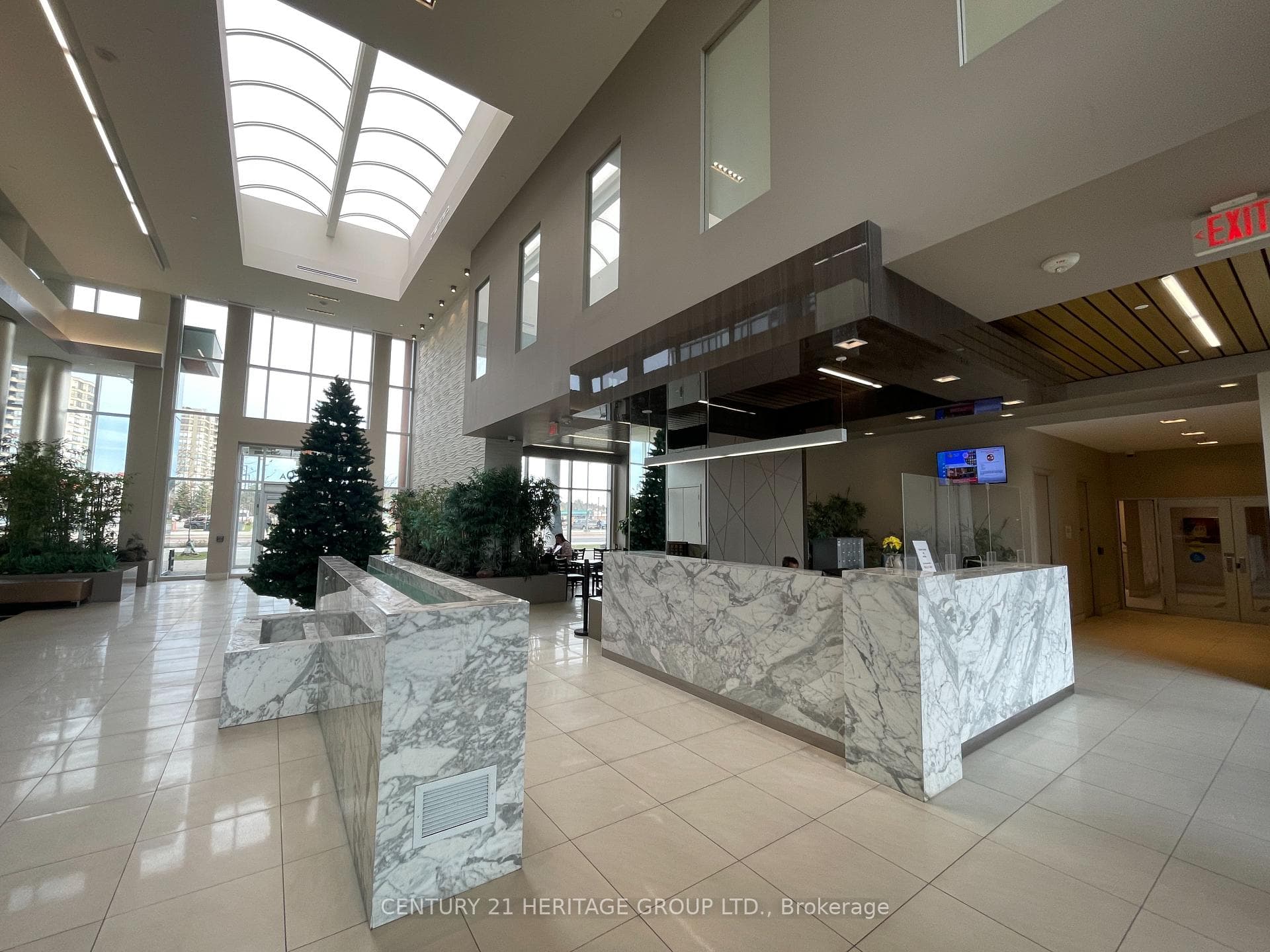 9600 Yonge Street Unit 516 photo 14