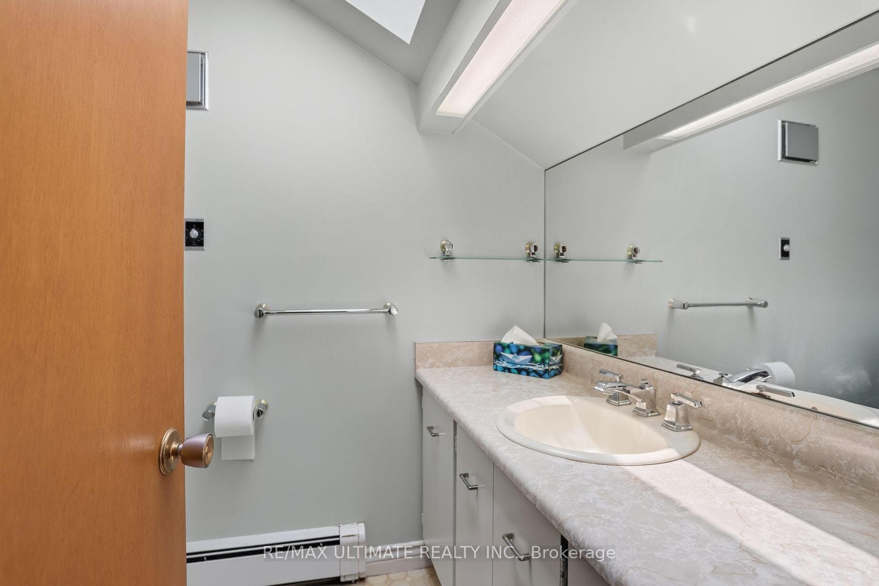 81 Flora Drive photo 28