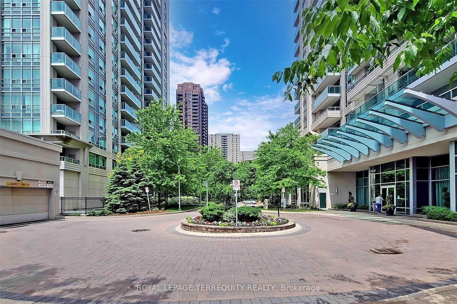 17 Anndale Drive Unit 2211 photo 3