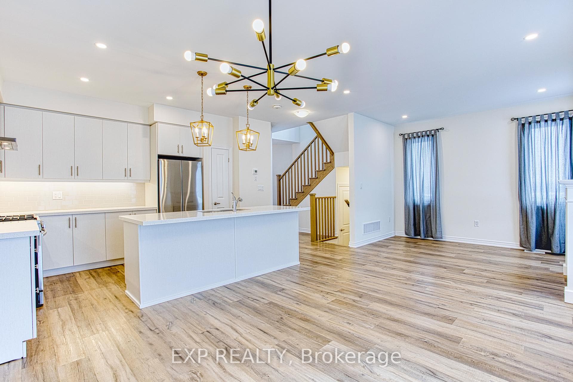 110 Pinot Crescent photo 10