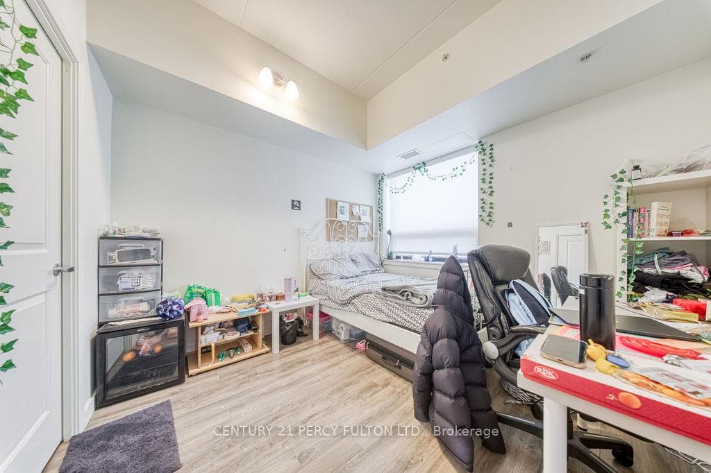 1219 Gordon Street Unit 605 photo 24