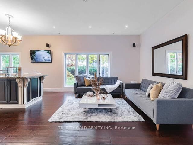 16 OCHS Drive photo 18