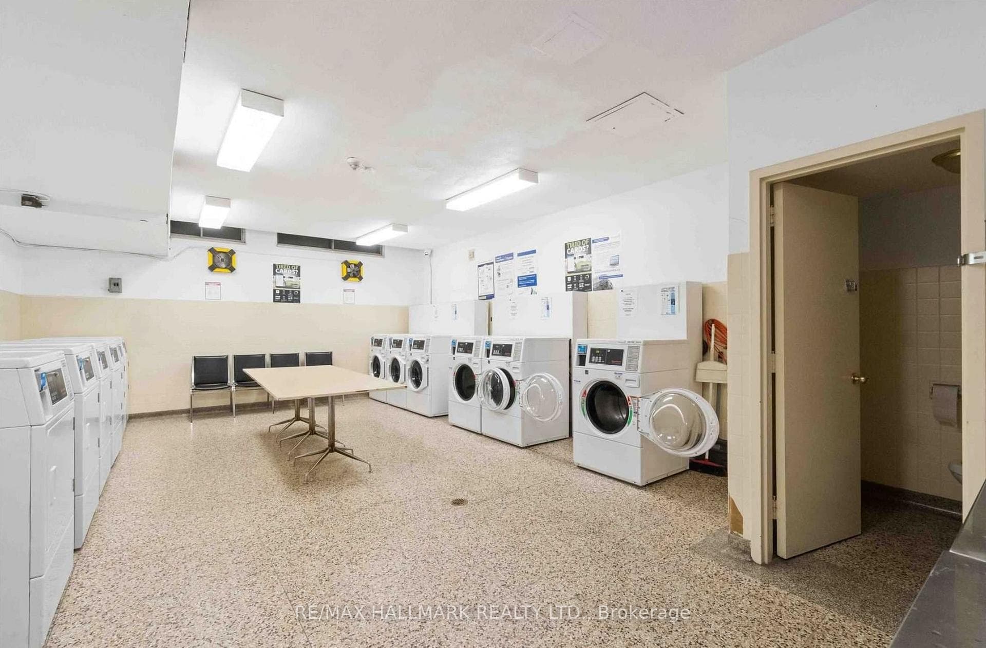 5 Frith Road Unit 701 photo 30