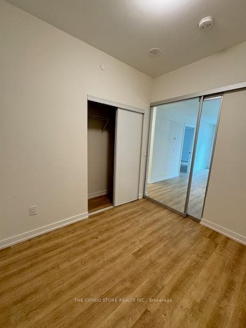 2300 St. Clair Avenue Unit 512 photo 16