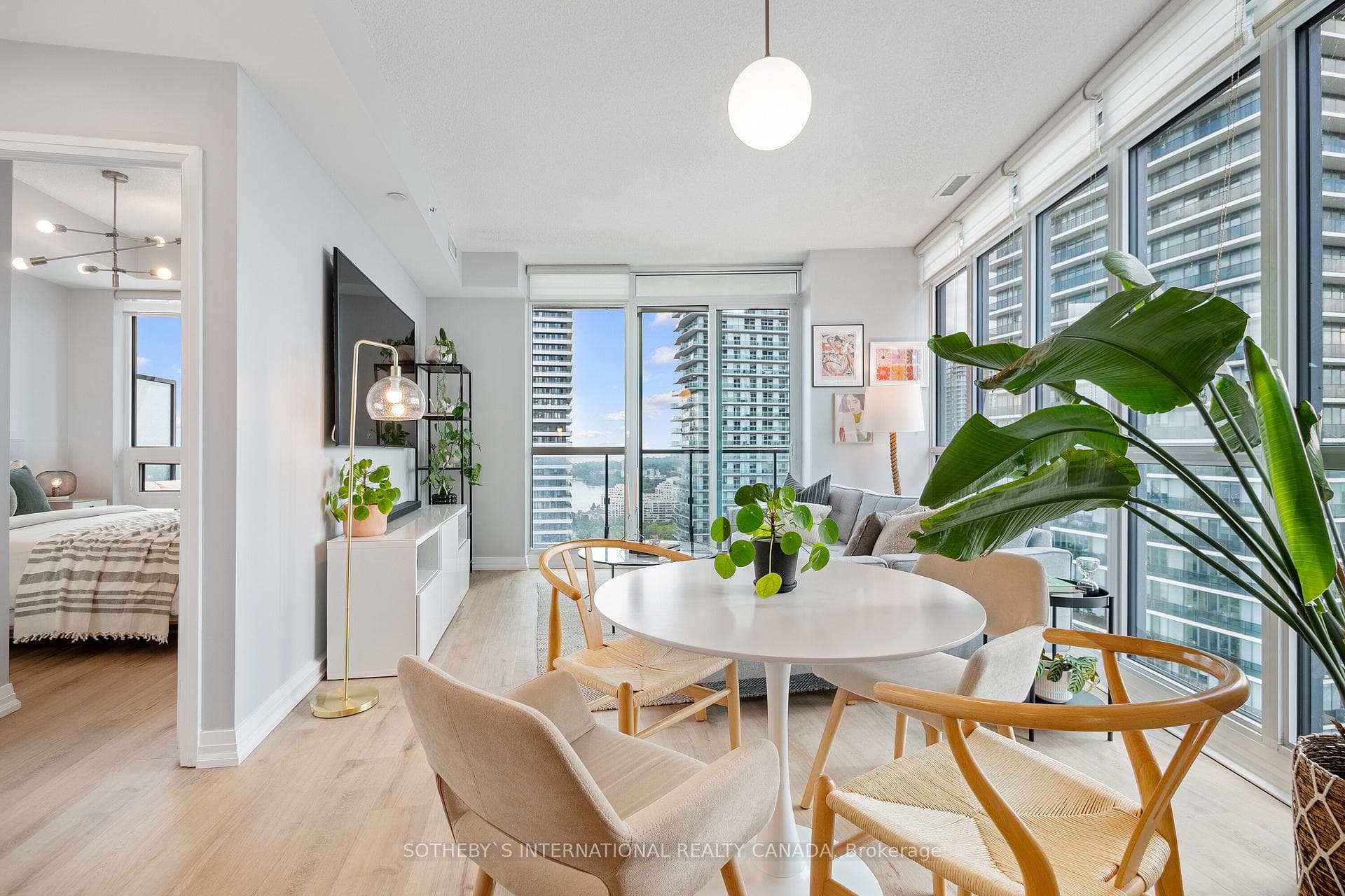 59 Annie Craig Drive Unit 2807 photo 12